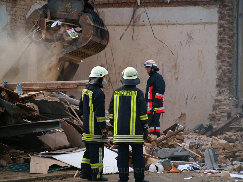 Hausexplosion Bruehl bei Koeln Pingsdorferstr P397.JPG